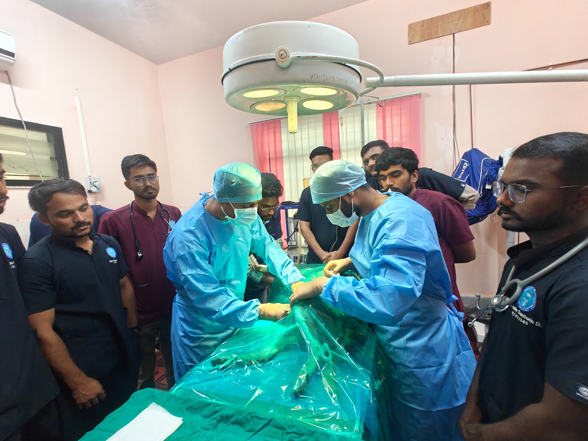 Surgery Small Animal Operation Theater Veterinary Clinical Complex2